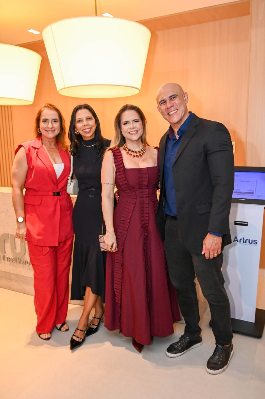 Olga Nunes, Rita Brandão, Milena Veiga e Thedy Barros