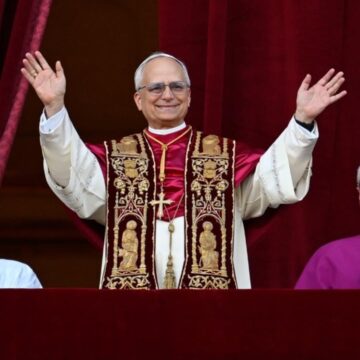 Vaticano atualiza estado de saúde do papa Leão XIV após diagnóstico de câncer no pulmão
