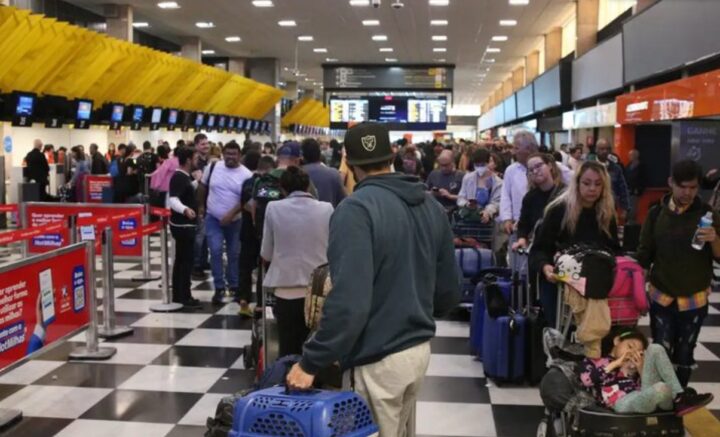 Aviação brasileira movimenta 10,9 milhões de passageiros em setembro; veja os números