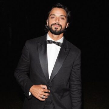 Rodrigo Simas viverá garoto de programa em novela do Globoplay e é cotado para trama das 19h