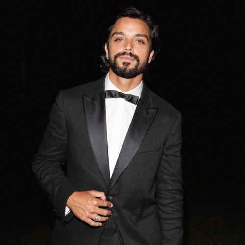 Rodrigo Simas viverá garoto de programa em novela do Globoplay e é cotado para trama das 19h