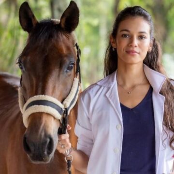 Namorada de Fran Gil, Alane Dias estreia em novelas como veterinária; veja primeiras imagens