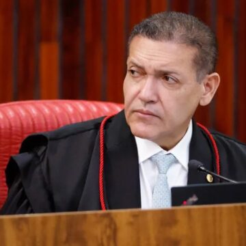 Presidente do TSE autoriza ‘Exército do Lula’ após campanha do PT registrar canal no tribunal