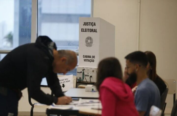 TSE muda local de votação de mais de 4,3 mil seções eleitorais para o 2º turno; entenda