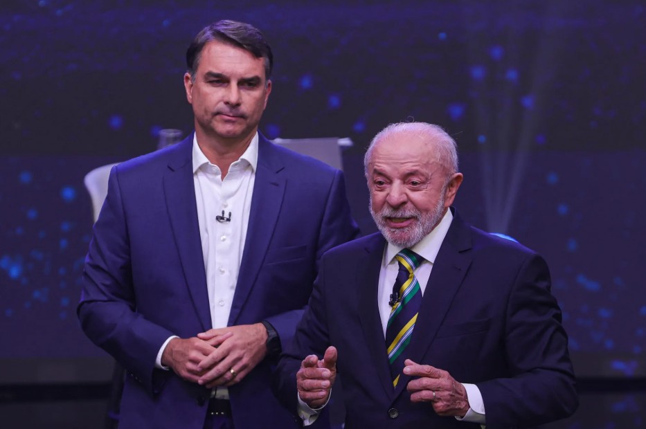 Lula condiciona ida ao debate da Globo à abertura do sigilo bancário de Flávio Bolsonaro