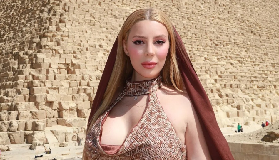 Malévola, influencer detida no Egito após vídeos com teor sexual, é liberada pelas autoridades