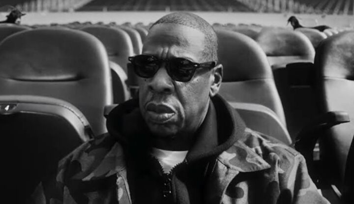 Jay-Z vai ser a grande atração do show do intervalo no Super Bowl 2027