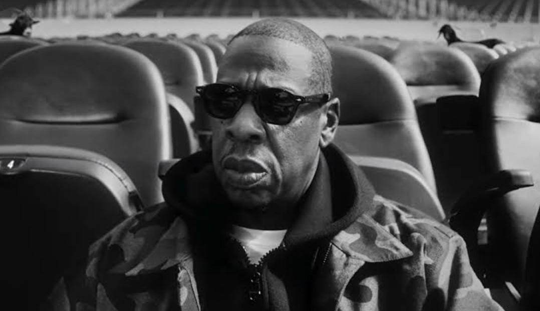 Jay-Z vai ser a grande atração do show do intervalo no Super Bowl 2027