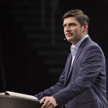 Salvador recebe evento gratuito com Will Graham, neto de Billy Graham, e cantores gospel; saiba mais