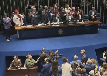 Fim da escala 6×1 é promulgado e garante duas folgas semanais; veja quando começa a valer