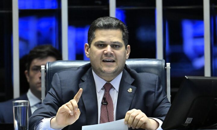 Alcolumbre marca votação da PEC da Segurança Pública no Senado para terça-feira (3)