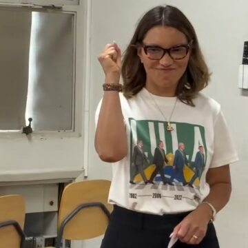 Primeira-dama Janja vota em São Paulo: “Pelo futuro do nosso país”