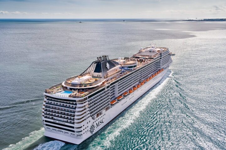 MSC Divina abre sequência de grandes navios de cruzeiro em Salvador; confira a programação