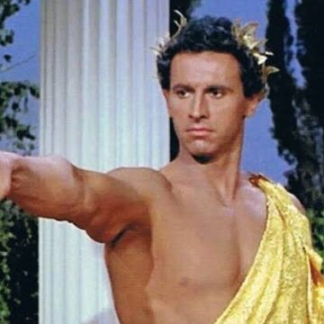 Morre Michael Forest, ator de ‘Jornada nas Estrelas’, aos 97 anos