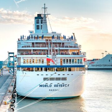 Navio que funciona como universidade flutuante abre temporada de cruzeiros em Salvador; conheça o World Odyssey