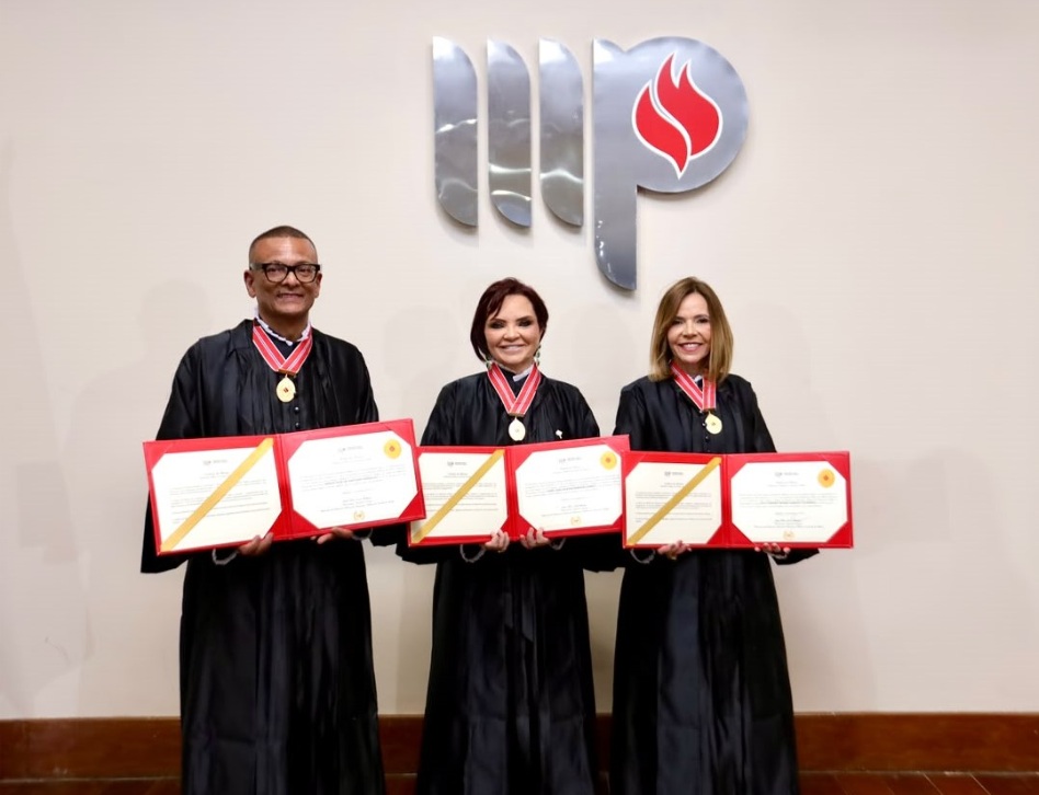 Ministério Público da Bahia dá posse a três novos procuradores de Justiça