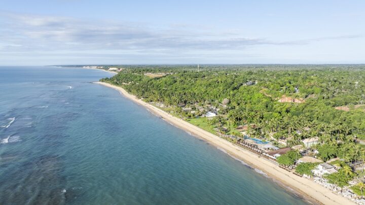 Turismo internacional cresce 27% no Nordeste, que lidera avanço no Brasil em 2026