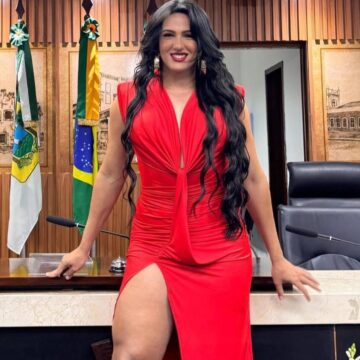 Aos 34 anos, Thabatta Pimenta supera 92 mil votos e se torna a primeira deputada federal trans do Nordeste; conheça