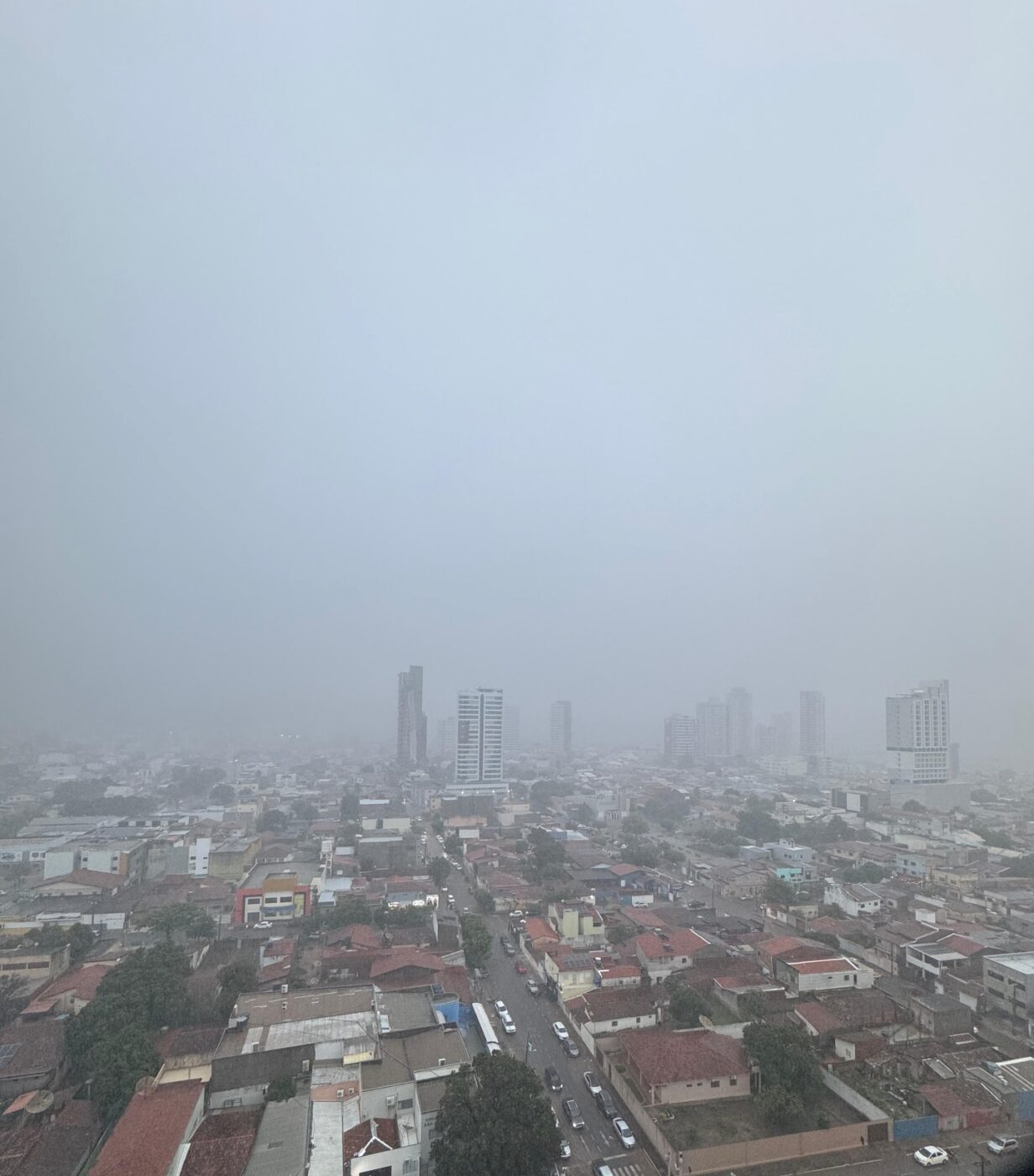 Chuva ganha força na Bahia e Inema alerta para risco de temporais neste fim de semana; confira a previsão