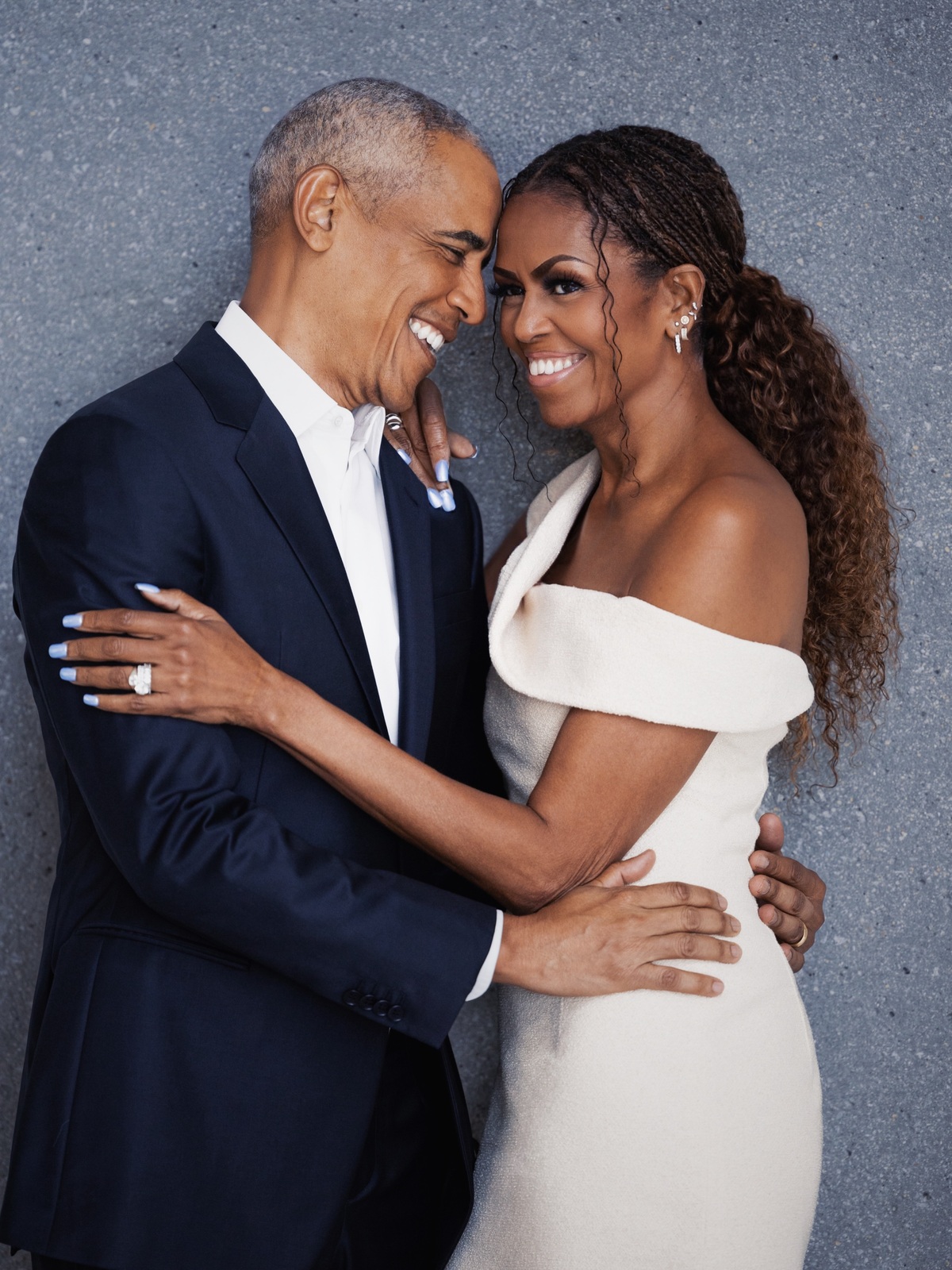 Barack e Michelle Obama completam 34 anos de casamento e trocam declarações românticas nas redes sociais