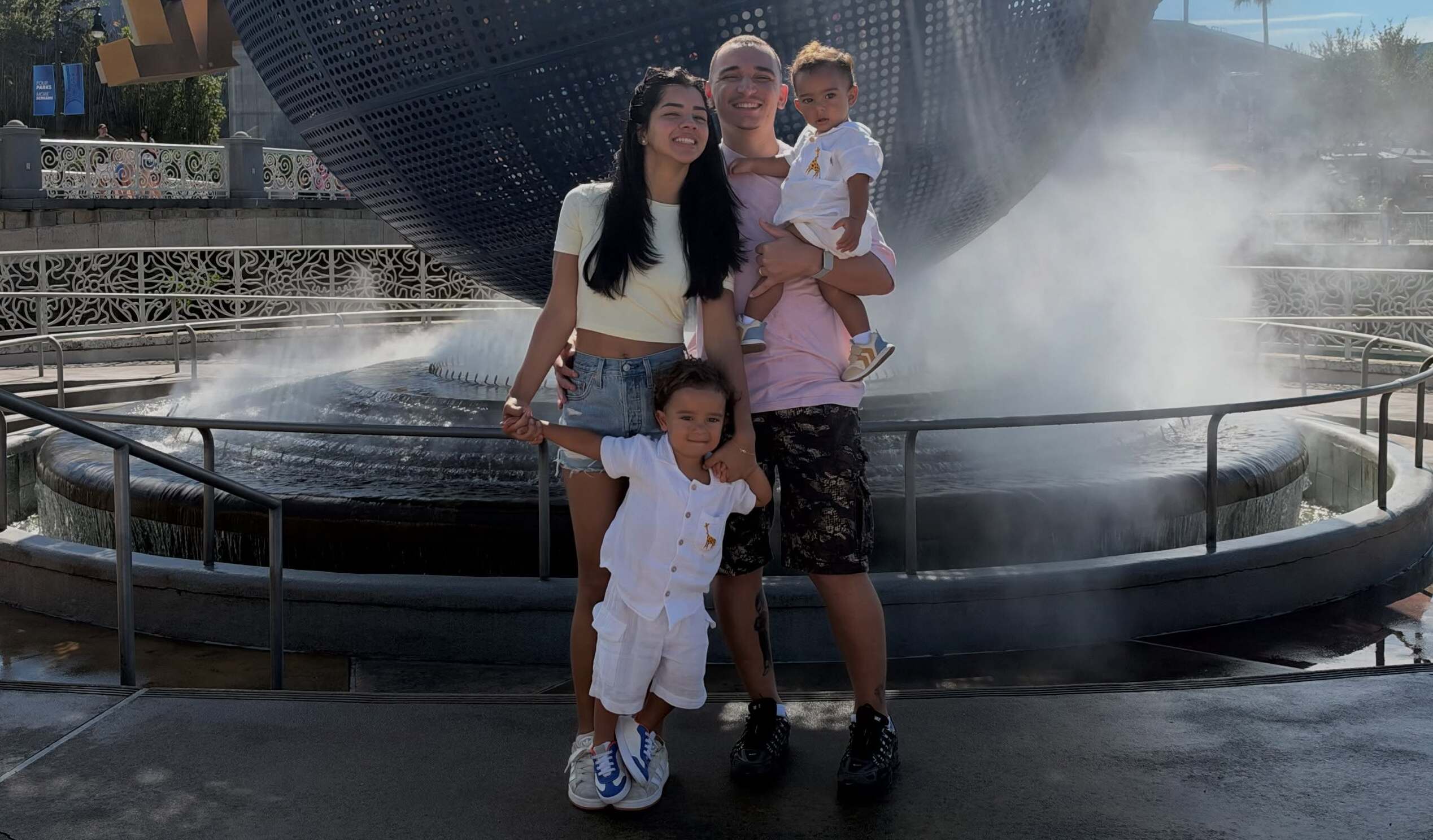 Ary Mirelle impressiona ao mostrar mansão onde ficou com João Gomes e os filhos em Orlando; veja