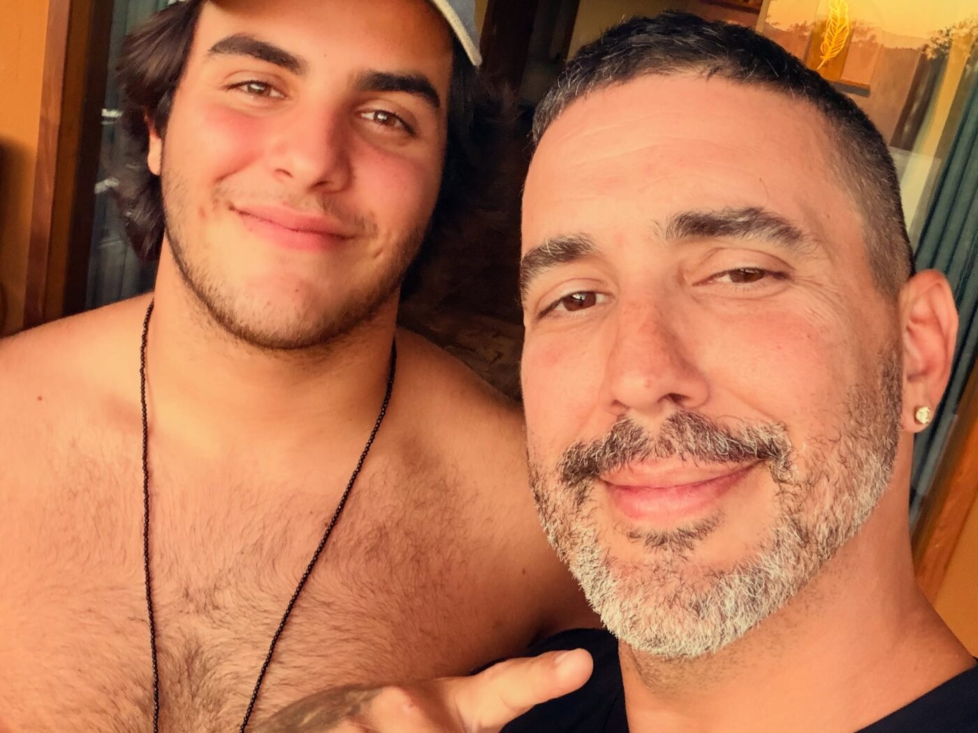 André Marques celebra 17 anos de Marcelo Sangalo com homenagem especial: “Filho do coração”