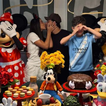Filho de Marília Mendonça e Murilo Huff ganha café da manhã temático da Disney nos EUA; veja