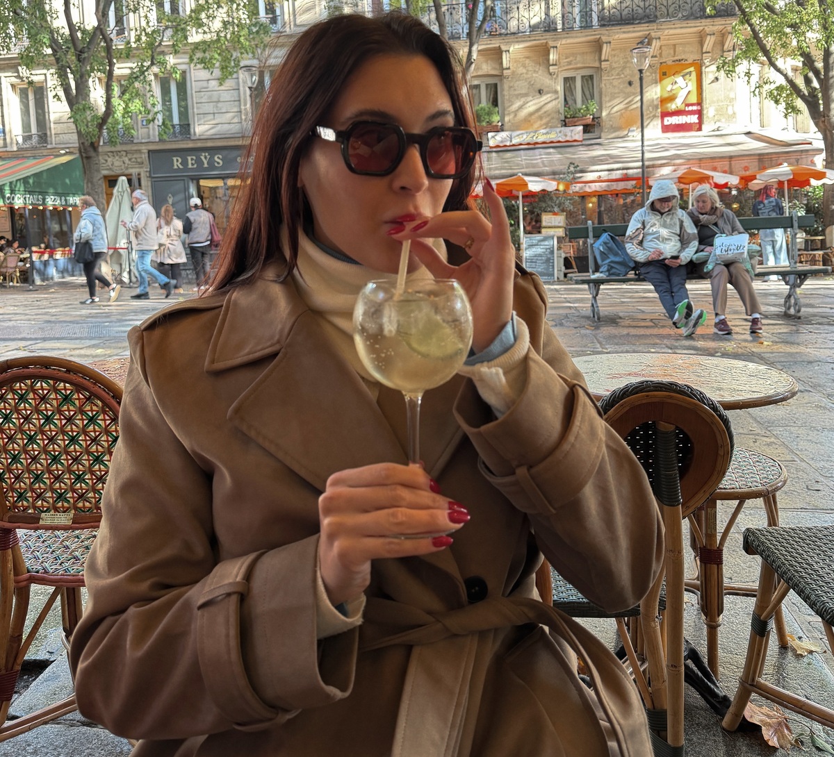 Filha de Fátima Bernardes e William Bonner abre álbum de aniversário com a família na França; veja fotos