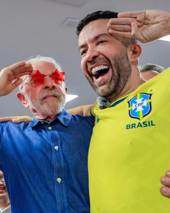 André Janones revela bastidores da criação do grupo “Exército do Lula” durante as eleições