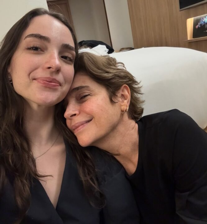 Discreta, filha de Renata Lo Prete completa 24 anos e ganha homenagem da mãe