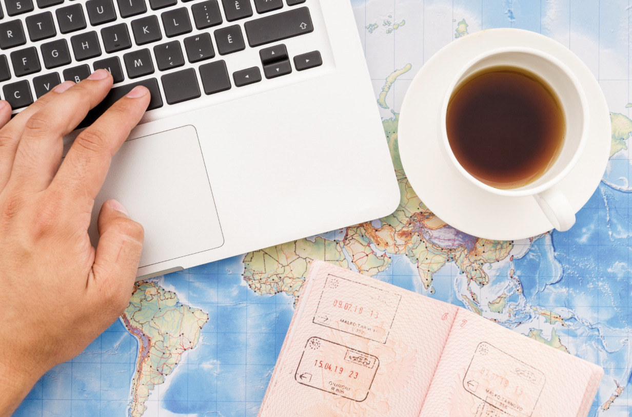 Quanto custa tirar passaporte e visto para viajar ao exterior?
