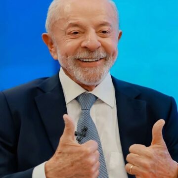 Candidatos derrotados reagem à vitória de Lula na disputa contra Flávio Bolsonaro; veja