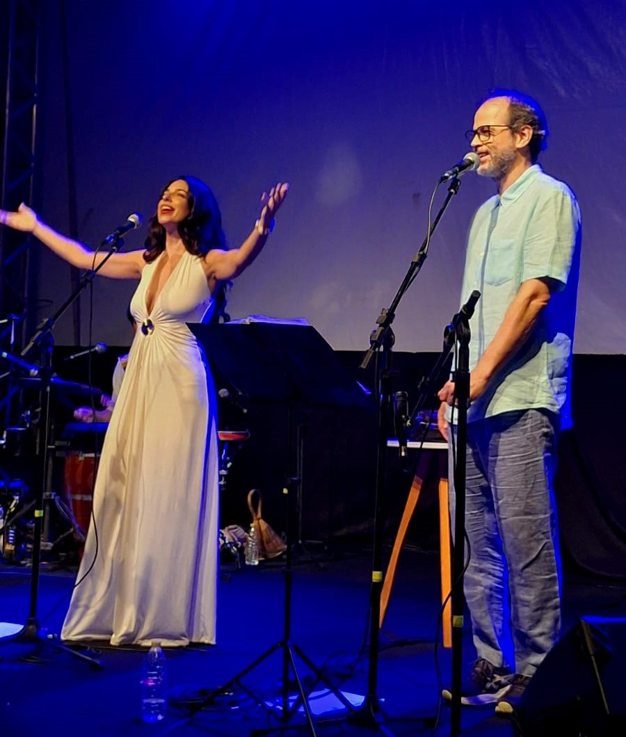 Illy e Moreno Veloso estreiam “No Mar da Bahia” na CAIXA Cultural Salvador