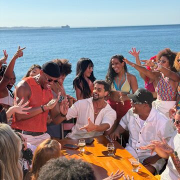 Lincoln Senna, Márcio Victor e Flavinho se encontram em Salvador para gravação de clipe; veja vídeo