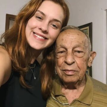 Sophia Abrahão lamenta morte do avô Geraldo: ‘Meu maior presente’