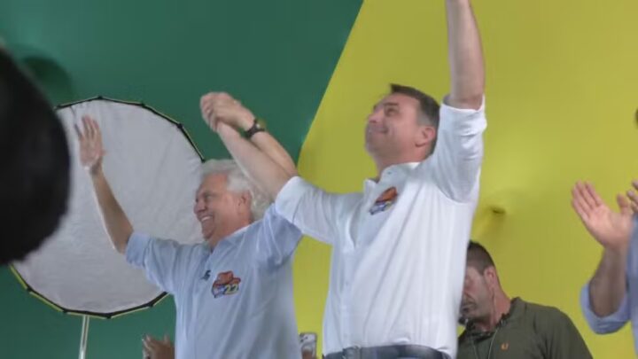 Ronaldo Caiado anuncia apoio a Flávio Bolsonaro no Segundo Turno