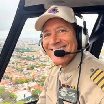 Afastado da TV, Comandante Hamilton tem mansão com piscina aquecida, cinema e até simulador de voo