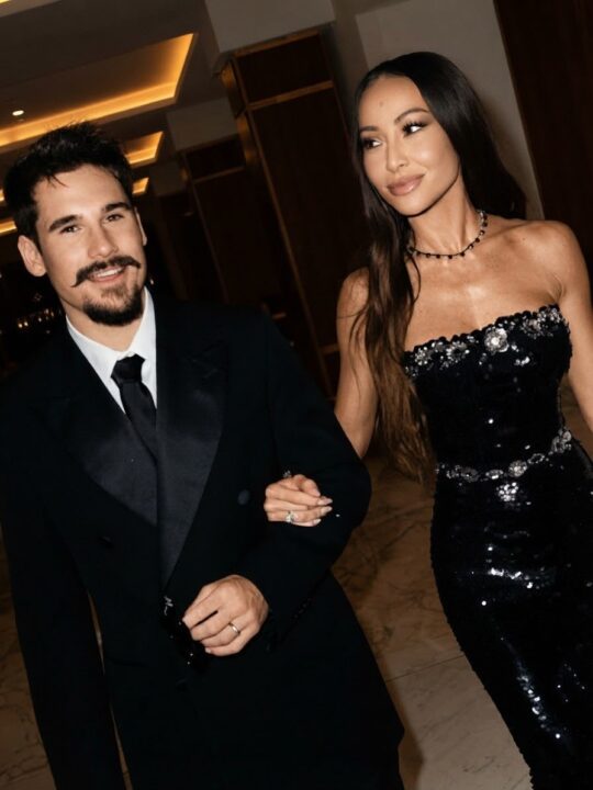 Sabrina Sato e Nicolas Prattes emocionam ao contar história de adoção: “O dia mais feliz”