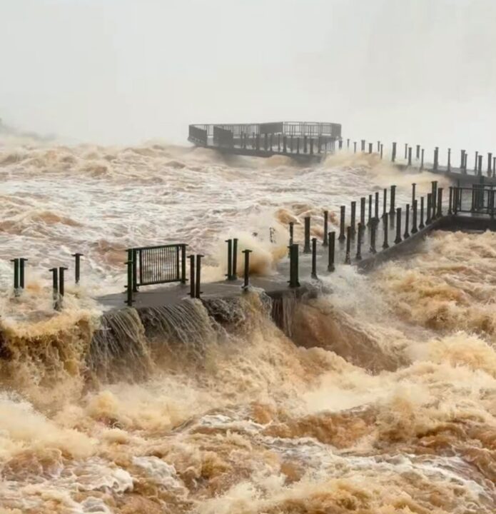 Cataratas do Iguaçu atingem vazão dez vezes acima da média histórica; veja vídeo
