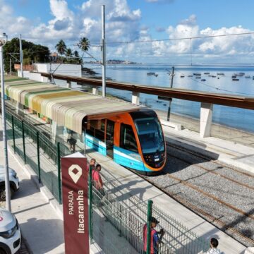 VLT de Salvador já transportou mais de 230 mil passageiros desde a inauguração