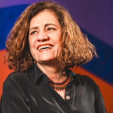 Miriam Leitão participa da abertura da FLICA 2026 com debate sobre IA e distopias