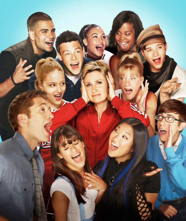 ‘Glee’ vai voltar! Disney+ e Hulu encomendam revival da série musical após 11 anos