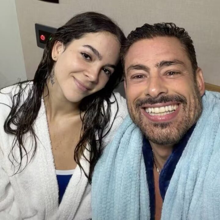 ‘Avenida Brasil 2’: Mel Maia e Cauã Reymond gravam cena quente na piscina