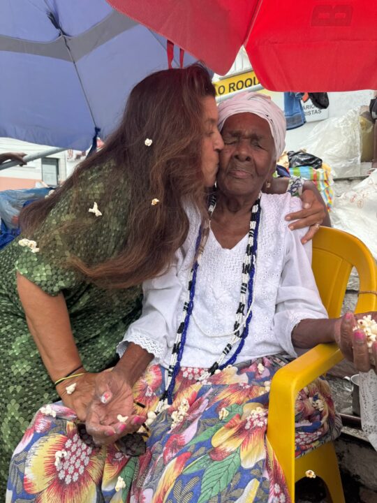 Regina Casé lamenta morte de Dona Matilde, figura tradicional de Salvador, aos 102 anos