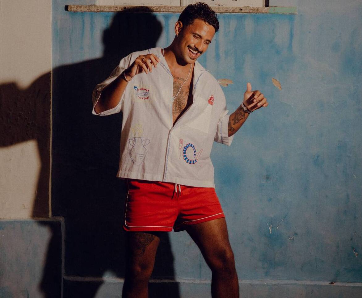 Lucas Pizane assume os vocais da banda Duas Medidas e revela expectativas para o Carnaval: “Estou animado”