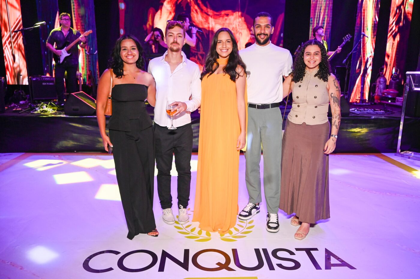 Karine Silva, Anderson Clayton, Vitória Santana, Lucas Barreto e Helen Nascimento