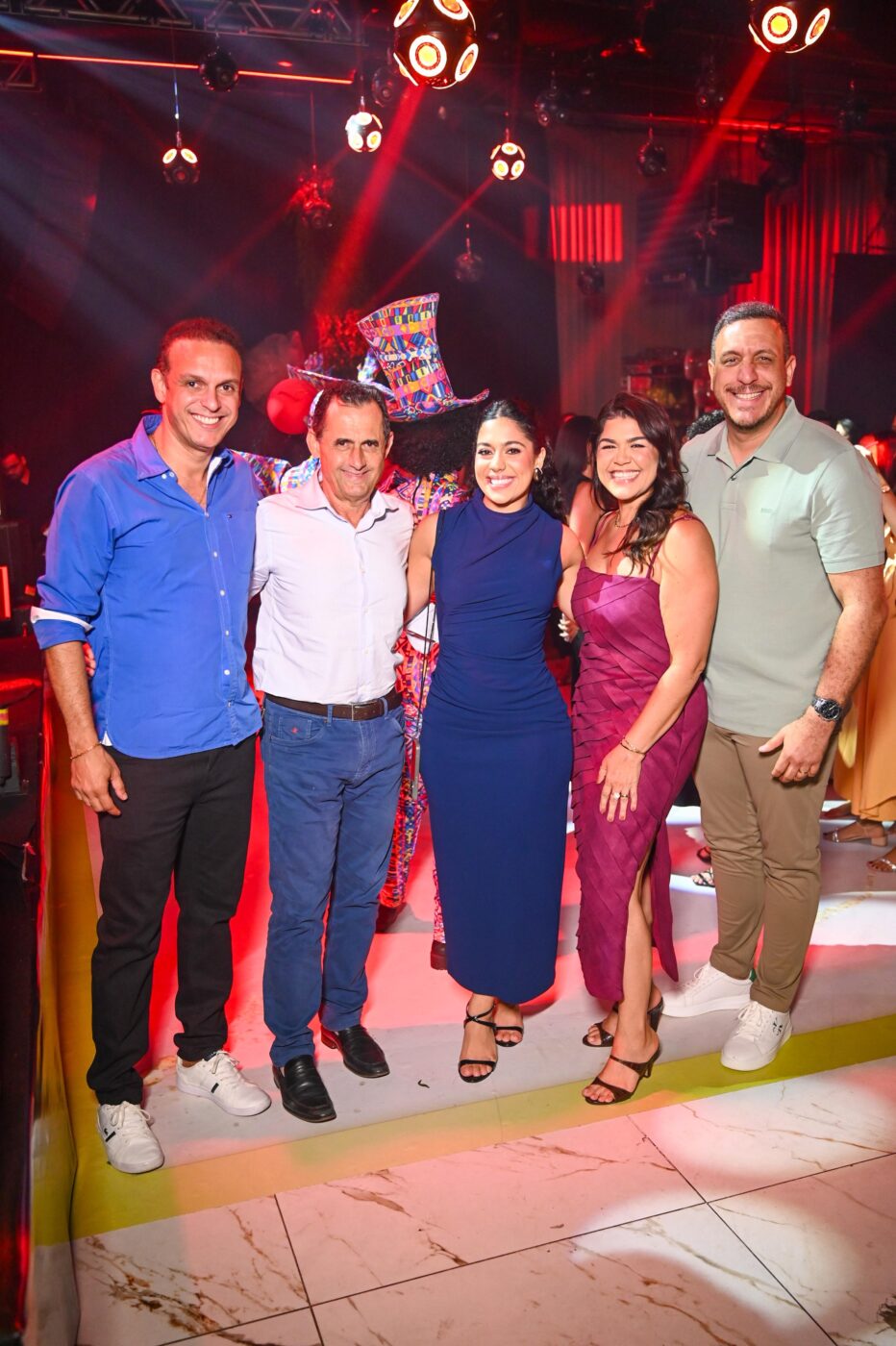 Gilvan Júnior, Adilson Oliveira, Letícia Aguiar, Victor Vasconcelos e Tatiana Souto