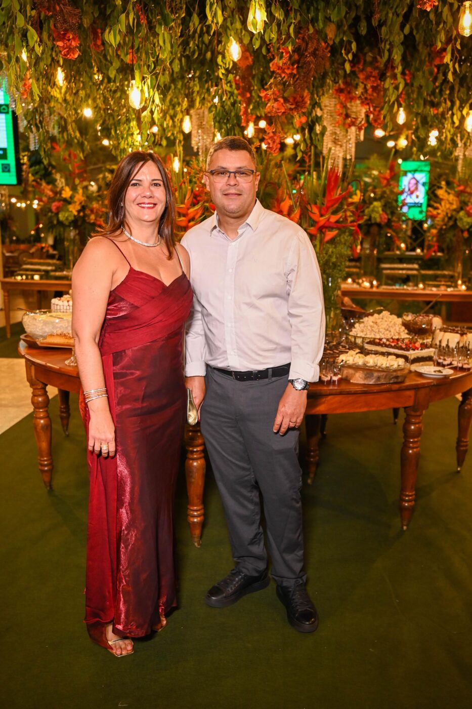 Tatiana Souza e Santana Júnior