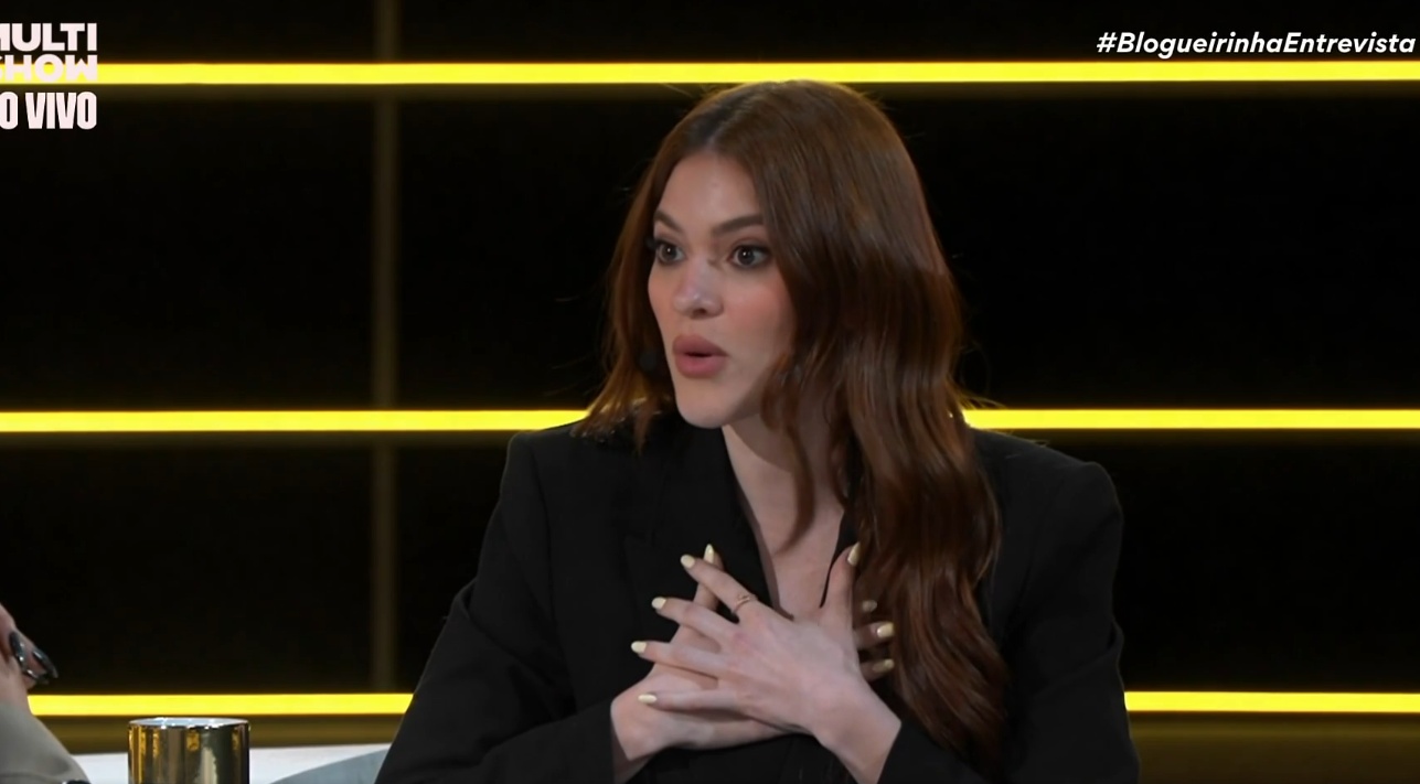 Após rumores, Ana Clara fala sobre substituir Tadeu Schmidt no BBB