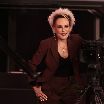 Aos 77 anos, Ana Maria Braga fala sobre maturidade e revela planos para o futuro na TV